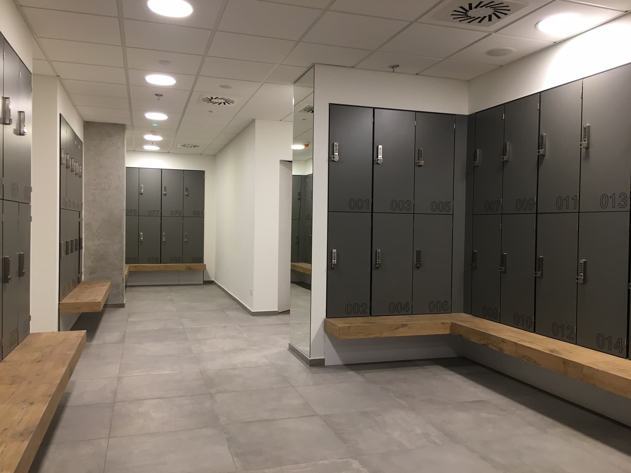 Outdoor changing room